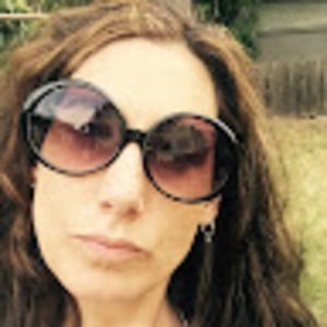 Meet your Posher, Dara